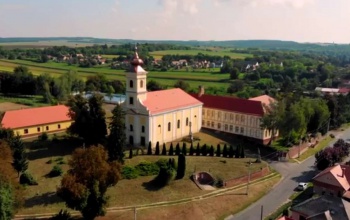 Ahogy Somogyvárt csak a madarak láthatják