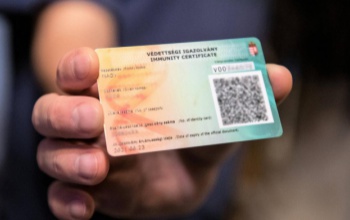 Így hosszabbítható meg a lejárt védettségi igazolvány