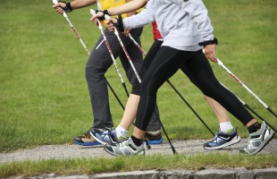 Ingyenes Nordic-Walking túrák a Balatonnál