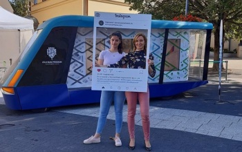Interaktív kiállításon mutatják be az elektromos közlekedés előnyeit a Kossuth téren