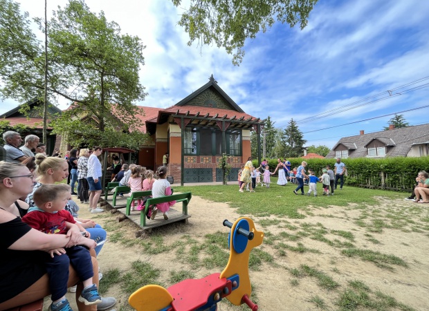 Gyerekpalota Bárdudvarnokon
