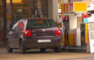 Miért ingadozik a benzinár?