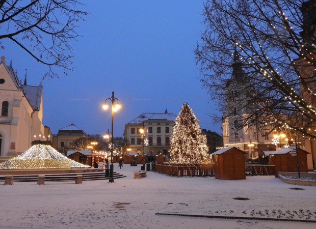 Téli mesevilággá változott Kaposvár - GALÉRIA