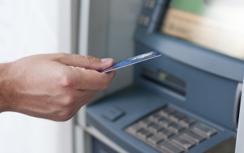 A tudatos bankszámlaválasztásra hívja fel a figyelmet az MNB
