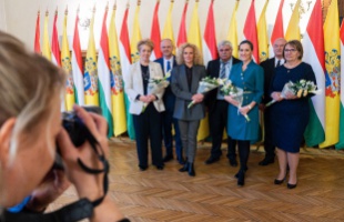 Kaposvár állami kitüntetettjeit köszöntötték