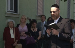 A holokauszt áldozataira emlékeztek