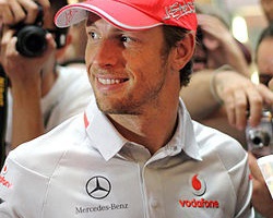 Button: örömmel jövök Magyarországra