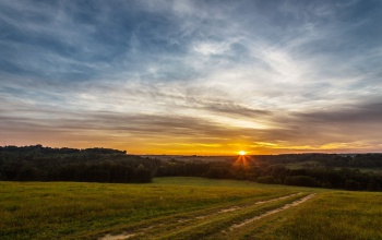 Változékony időre számíthatunk, de az eső elkerül minket