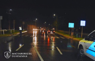 Az elütés után észlelte a gyalogost