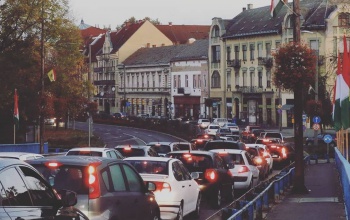 Magyar Közút: az iskolakezdés miatt nő a forgalom az utakon