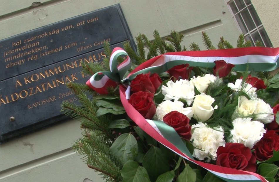 A bűnösöket néven kell nevezni