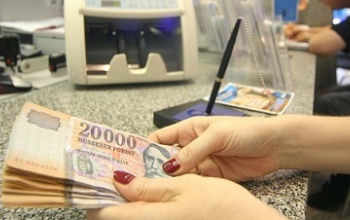 Két hét maradt az árfolyamrögzítésre