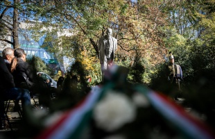 „Az igazságokat ma is ki kell mondani” – a kaposvári hősökre emlékeztek