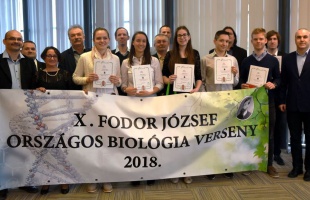 Az országos biológia verseny győzteseit jutalmazták