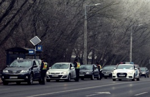 Pénteken górcső alá veszik a szabálytalan autósokat a somogyi rendőrök