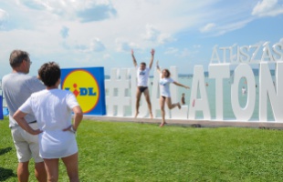 Hamarosan Balaton-átúszás - már csak 60 nap a rajtig!