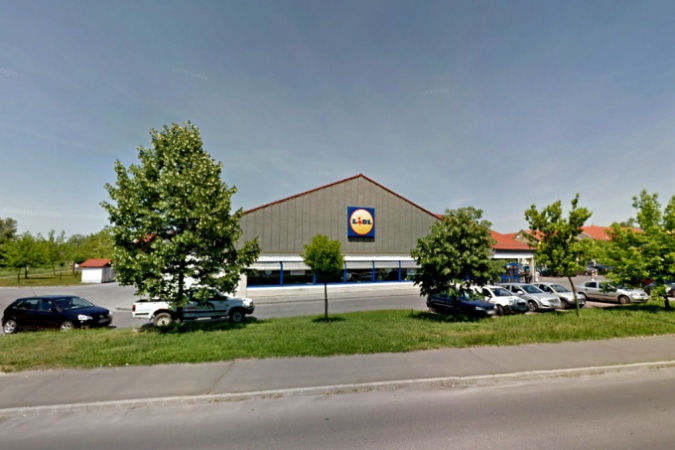 Tucatnyi magyarországi Lidl-üzletet nyitottak meg ezen a napon