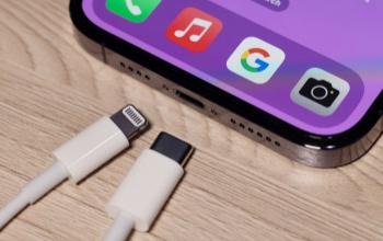 Az év végétől már csak USB-C töltős telefont lehet venni