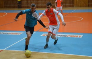 Pécsre került az M-Car Bérautó Kupa