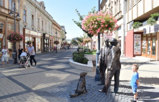 Folytatódik a nyáriasan meleg időjárás