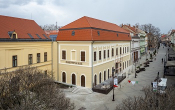 Így néz ki a felújított Dorottya ház - fotók
