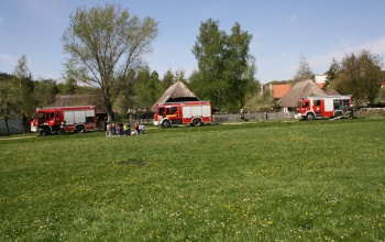 Bevetésen voltak a tűzoltók a Szennai Skanzenben