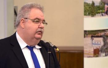 Alelnökként segíti a tudományos munkát a Kaposvári Egyetem rektora