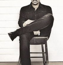 Budapesten koncertezik Lionel Richie