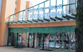 Együttműködési megállapodást kötött a kaposvári kórház és a Pázmány Péter Katolikus Egyetem