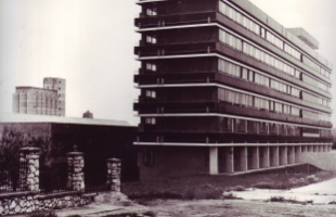 Ötvenöt éve avatták fel az 503-ast