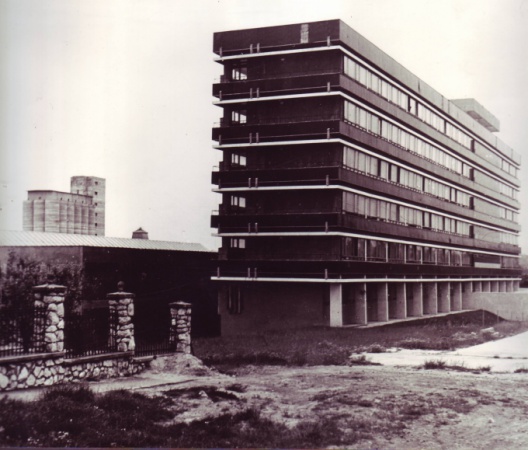 Ötvenöt éve avatták fel az 503-ast