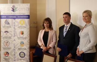Együttműködési megállapodást írt alá a KSZC és az OTP Fáy András Alapítvány