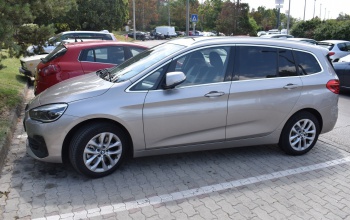 Nekiment egy parkoló autónak a Tesco parkolóban, majd szó nélkül lelépett