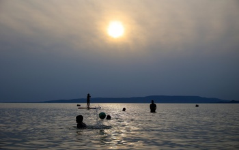 Ingyenes egészségügyi szűrések a Balaton partján