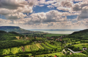 A Balaton önálló jogalanyi státuszának elismerését kezdeményezik