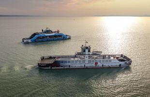 Változik a kompmenetrend a Balatonon
