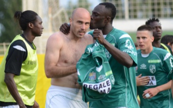 Afrikai fiatalok a Rákóczi mezében