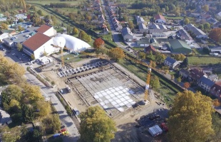 Forgalomkorlátozások lesznek a versenyuszoda építése miatt