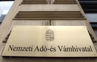 Tovább emelkedik az alanyi adómentesség határa