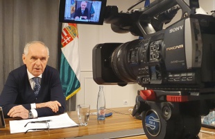 A kaposváriak kérdéseire válaszolt Szita Károly