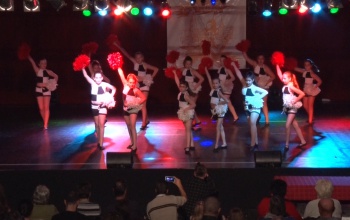 Látványsport '17 - Honvéd Utcai Tagiskola: Cheerladers