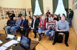 Átadták a megújult Megyeháza épületét