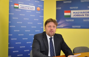 240 milliárd forint maradt a családoknál