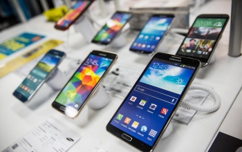 Kicsalt adatokkal rendelt nagy értékű mobiltelefonokat