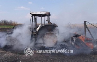 Energianád és traktor égett Jákón