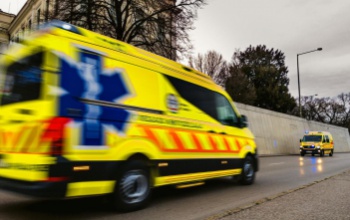 Beteget bántalmazott egy mentős, azonnal elbocsátotta mentőszolgálat