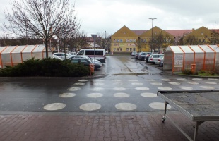 Pénzbüntetés az Obi parkolóban verekedő sofőrnek