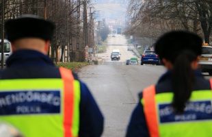 Átfogó ellenőrzést tartottak a rendőrök Kaposváron