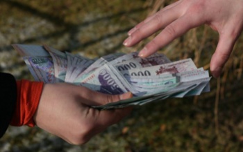 Családok rászorultságát használta ki az uzsorás