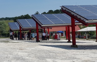 100%-ban megújuló energiából gazdálkodik a Katica Tanya